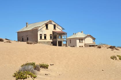 Häuser im Sand